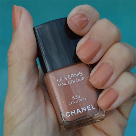 chanel nail lacquers|Chanel nail polish gloss.